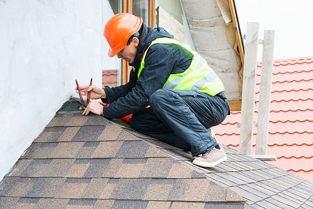 Best Residential Roofing Contractor  in Garnett, KS